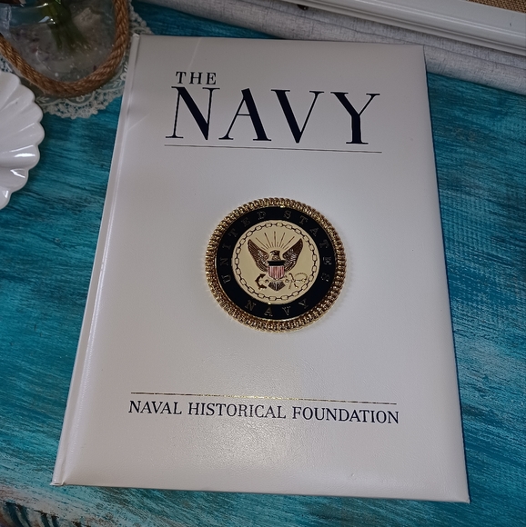 The Navy Naval Historical Foundation United States Navy Leather Bound 2012 Editi - Picture 6 of 16
